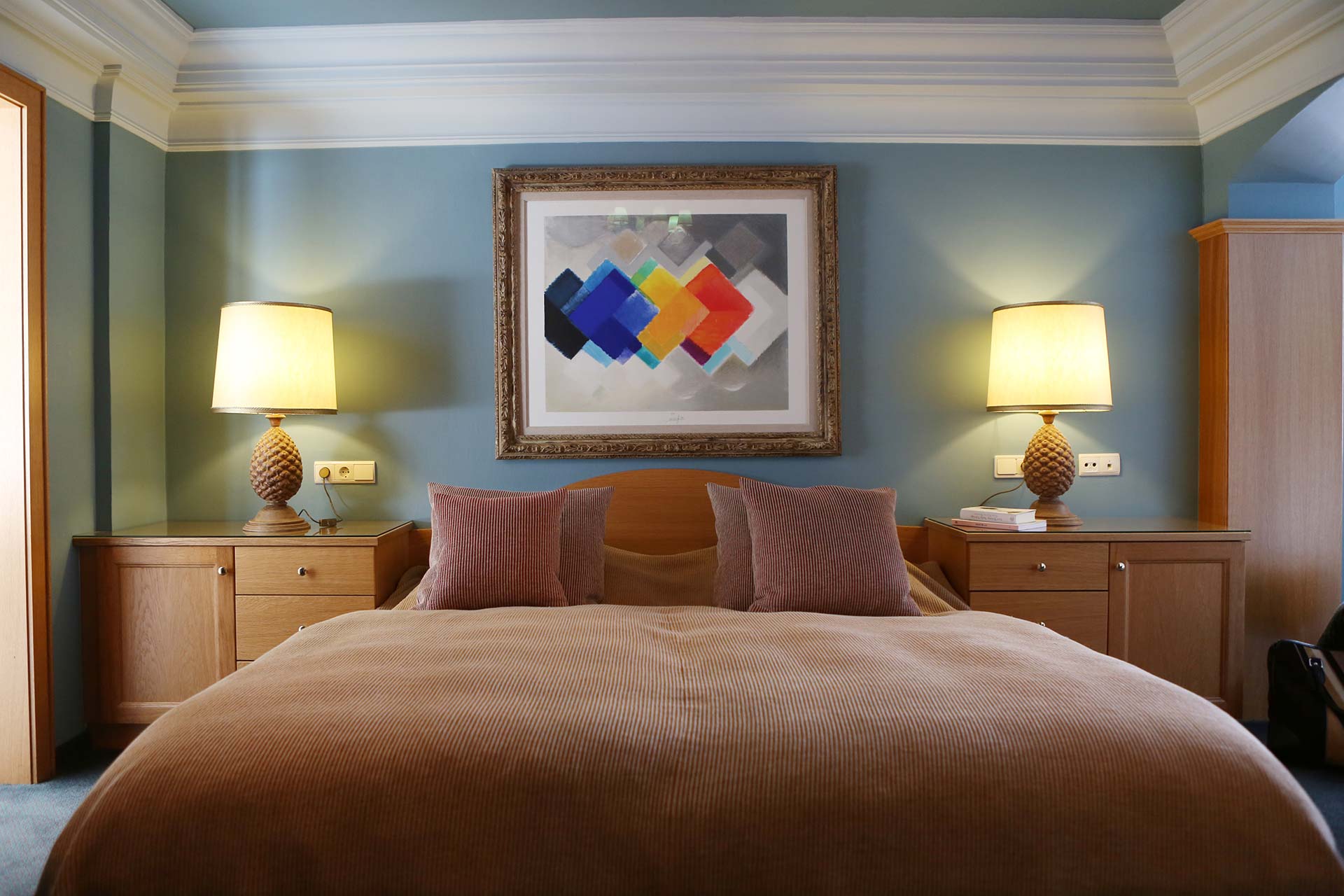 Junior Suite (05).jpg