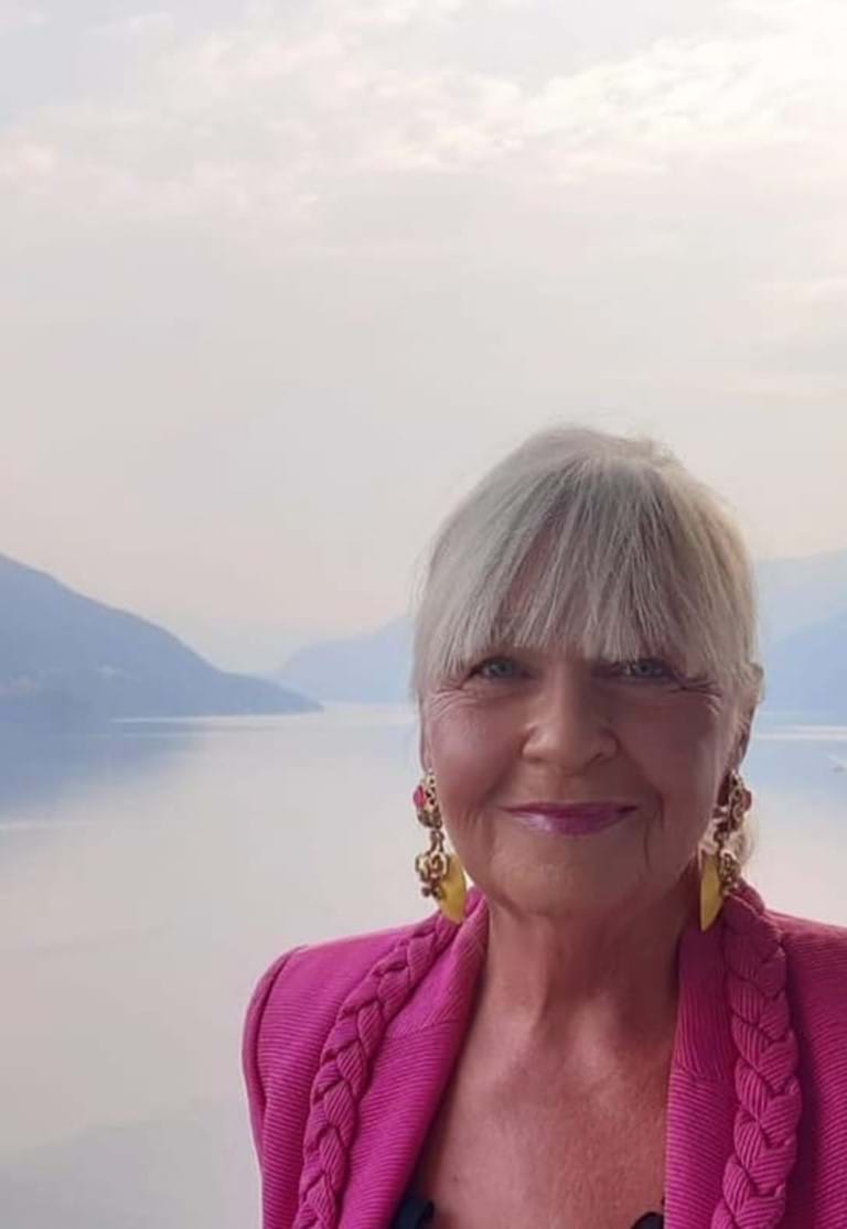 Yvonne Strobl